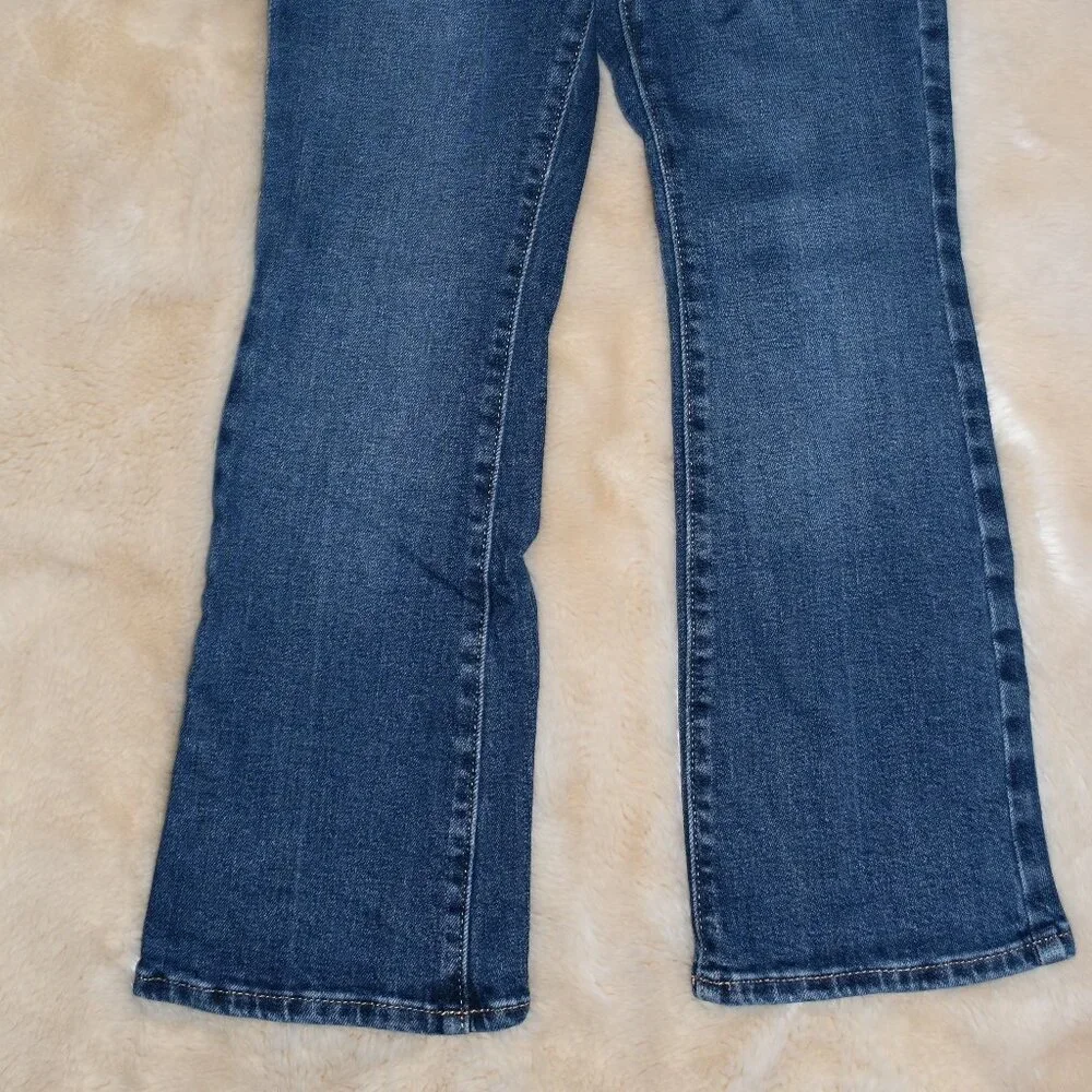 Girls Old Navy Highrise Flare Jeans Size 8 Blue